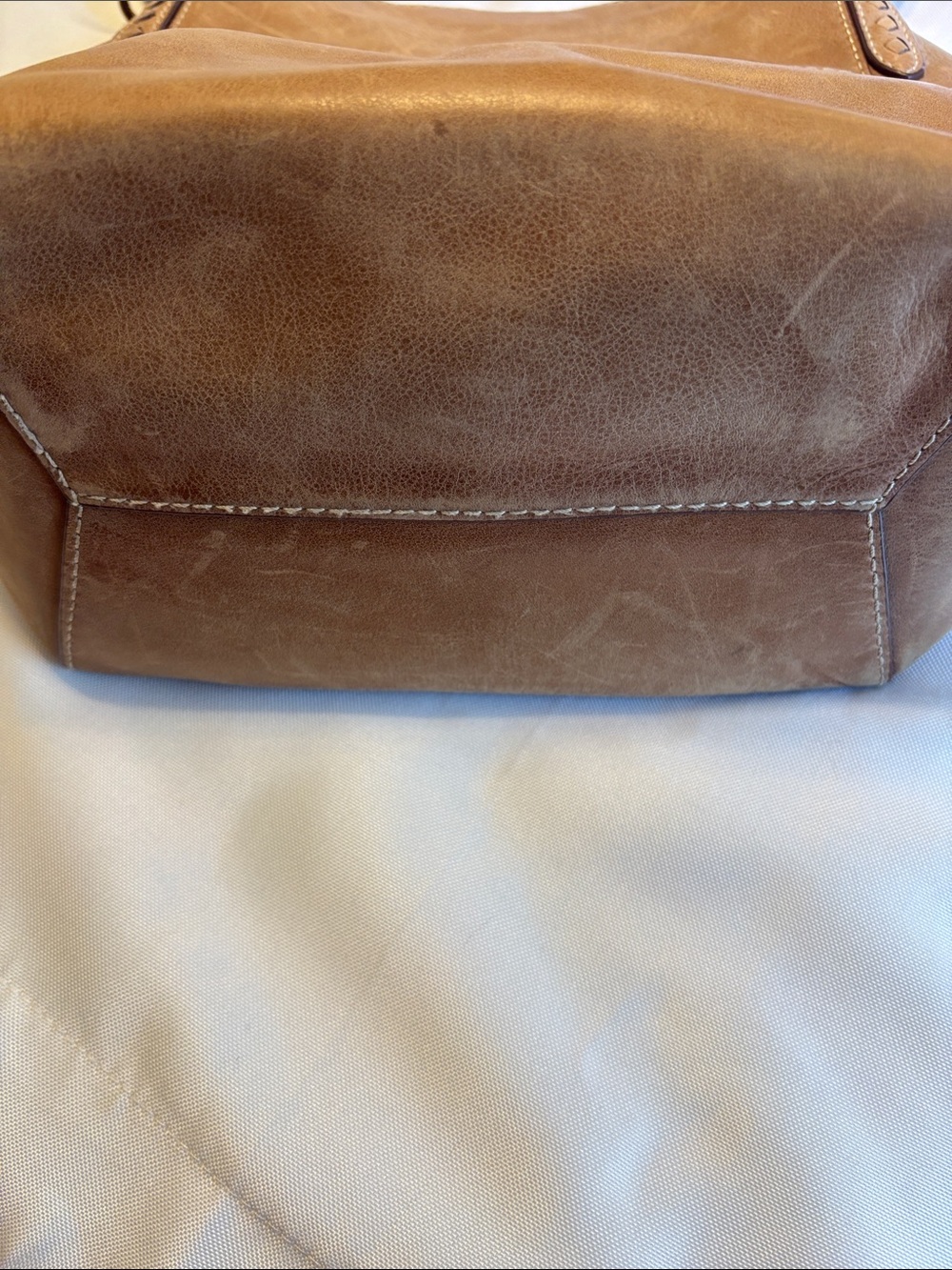 Classic Tan Leather Frye Shoulder Bag - Picture 6 of 14